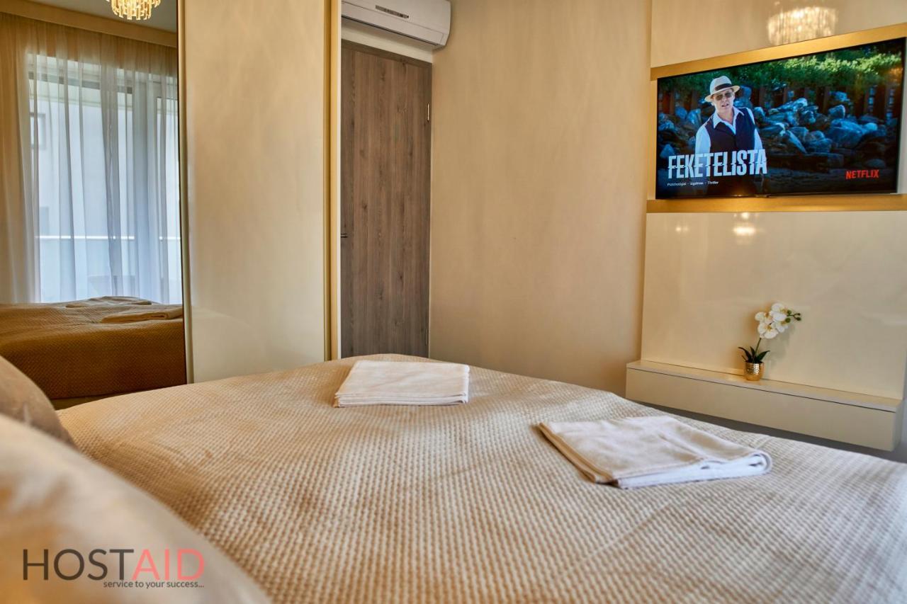 Azur Apartment - Hostaid Σίοφοκ Εξωτερικό φωτογραφία
