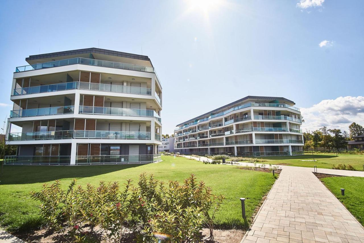 Azur Apartment - Hostaid Σίοφοκ Εξωτερικό φωτογραφία